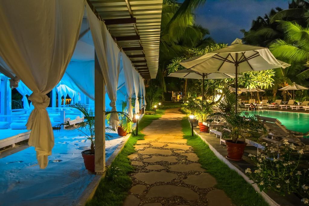 Hotel The Clematis à Candolim Extérieur photo