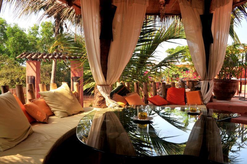 Hotel The Clematis à Candolim Extérieur photo
